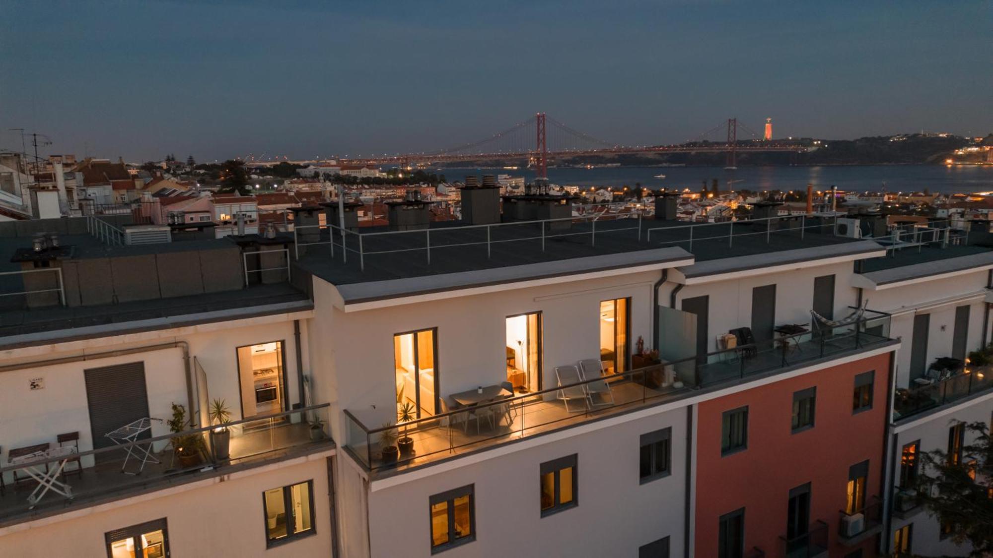 Premium Flat At Ajuda/Belem With Balcony, Parking! Apartamento Lisboa Exterior foto